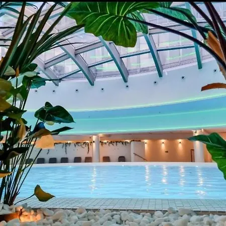 Hanza Tower Deluxe Sauna & Jacussi & Pool Lejlighed Stettin